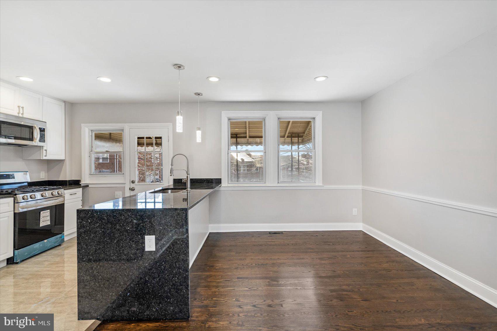 1511 Oakridge Road Baltimore, MD 21218 - Photo 6 of 42 Gallery Image 6