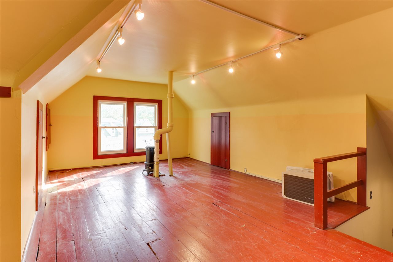 408 West 3rd Street Delavan, IL 61734 - Photo 25 of 35 Gallery Image 25