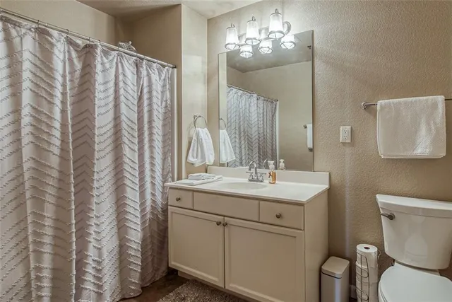 $220,000 | 715 May Street, Unit 326, Kansas City, MO 64105