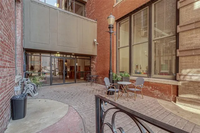 $220,000 | 715 May Street, Unit 326, Kansas City, MO 64105