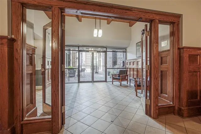 $220,000 | 715 May Street, Unit 326, Kansas City, MO 64105