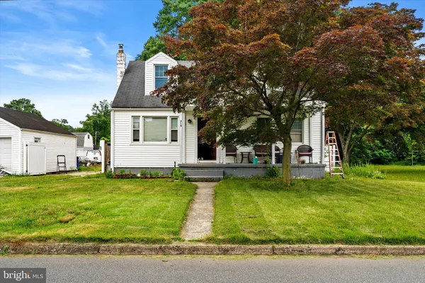 $350,000 | 319 Station Road, Roebling, NJ 08554