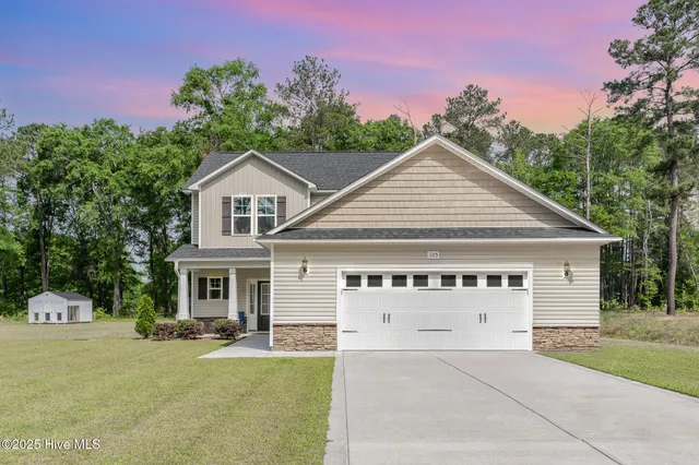 $304,900 | 105 Forest Wood Drive, Salemburg, NC 28385