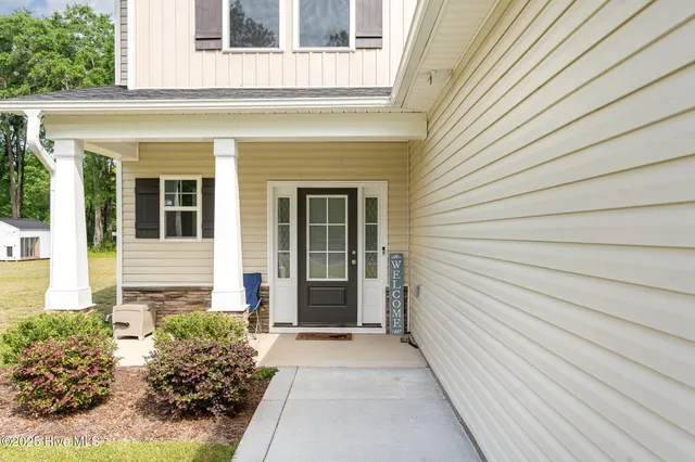$304,900 | 105 Forest Wood Drive, Salemburg, NC 28385