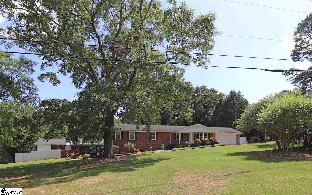 301 Riverside Drive Piedmont, SC 29673 - Photo 1 of 35 Gallery Image 1