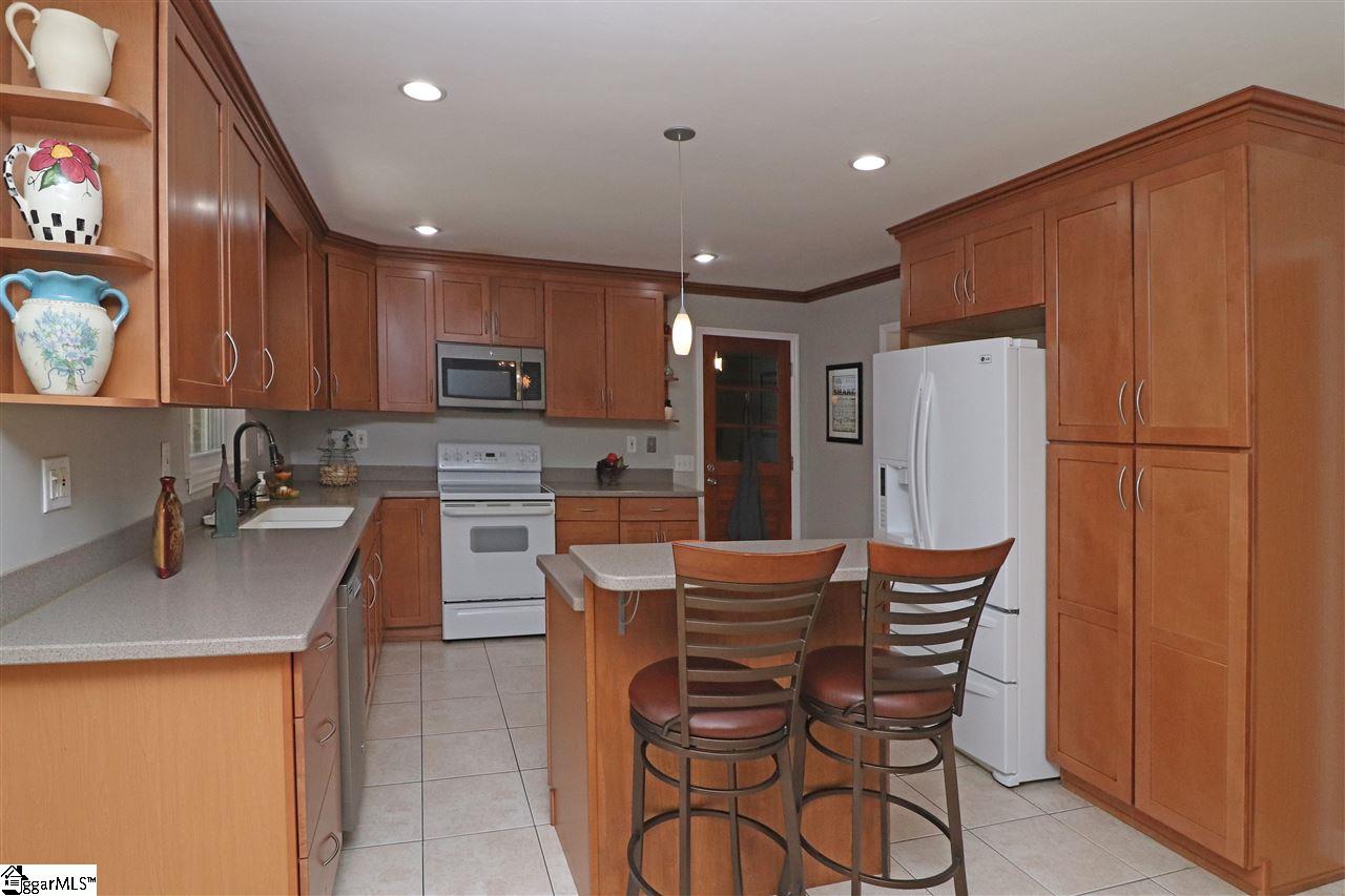 301 Riverside Drive Piedmont, SC 29673 - Photo 12 of 35 Gallery Image 12