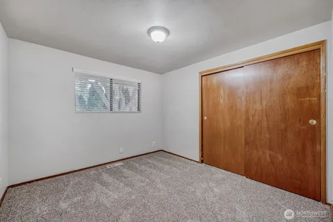 $549,950 | 20828 116th Avenue Southeast, Kent, WA 98031
