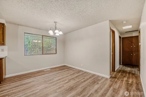 $549,950 | 20828 116th Avenue Southeast, Kent, WA 98031