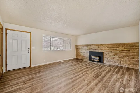 $549,950 | 20828 116th Avenue Southeast, Kent, WA 98031