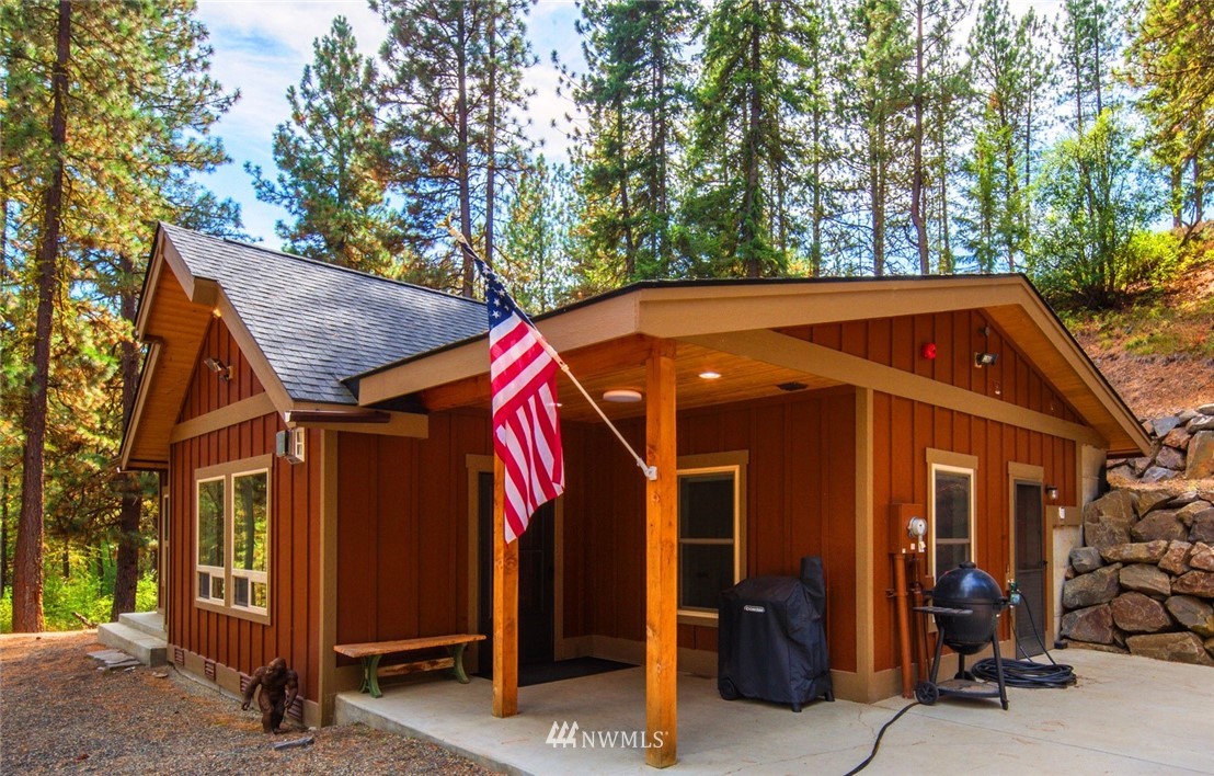 3951 Hidden Valley Road Cle Elum, WA 98922 - Photo 1 of 24 Gallery Image 1