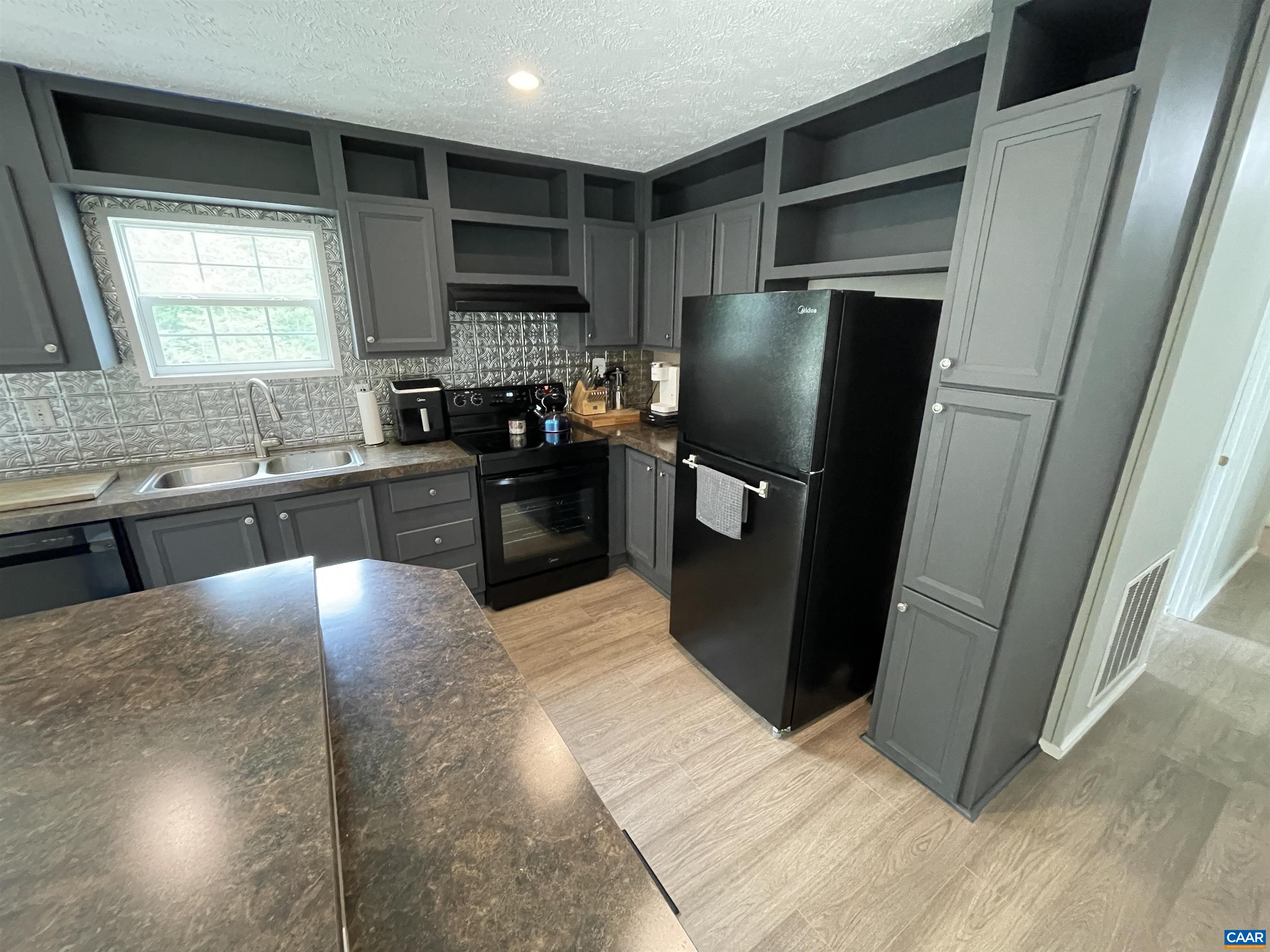 6031 Celt Road Stanardsville, VA 22973 - Photo 8 of 32
