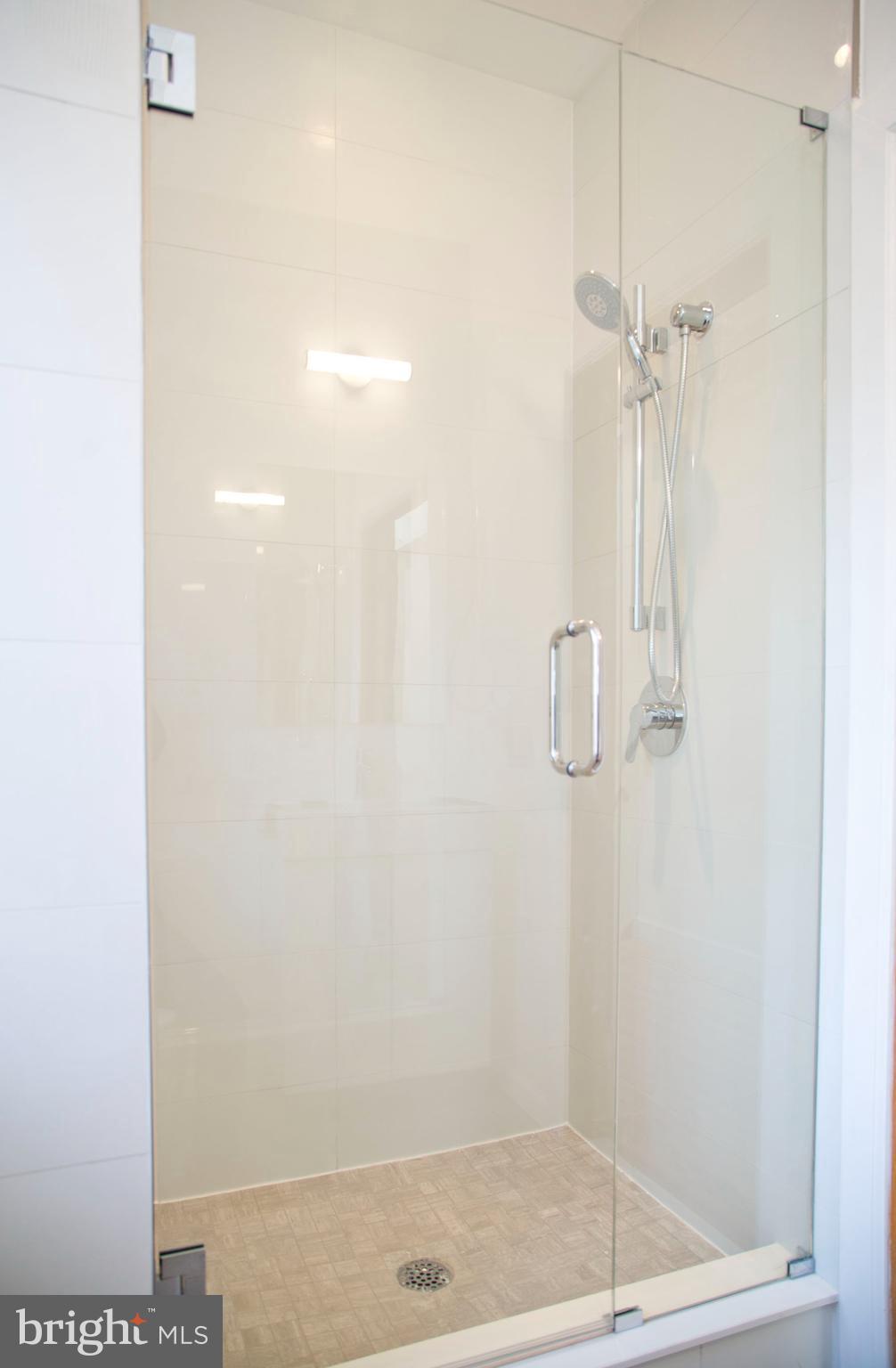 719 Pemberton Street Philadelphia, PA 19147 - Photo 29 of 46 Brand new full bath.