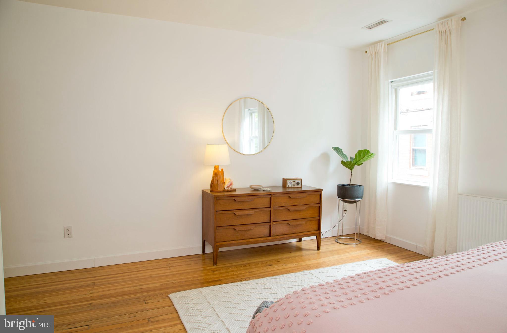 719 Pemberton Street Philadelphia, PA 19147 - Photo 39 of 46