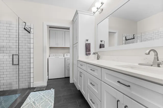 $375,000 | 243 Auseon Court, Hillsdale, MI 49242