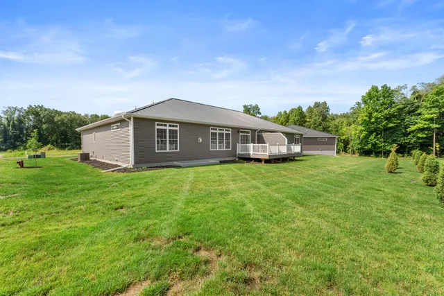 $375,000 | 243 Auseon Court, Hillsdale, MI 49242