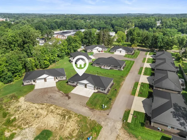 $375,000 | 243 Auseon Court, Hillsdale, MI 49242