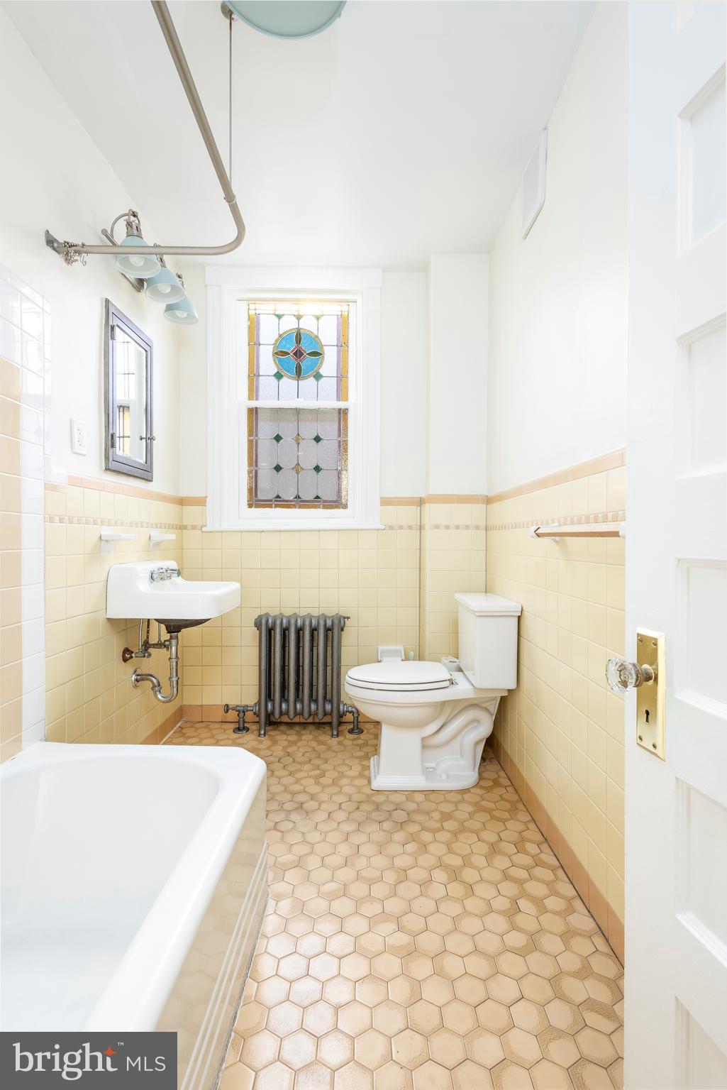 3709 Midvale Avenue Philadelphia, PA 19129 - Photo 29 of 60