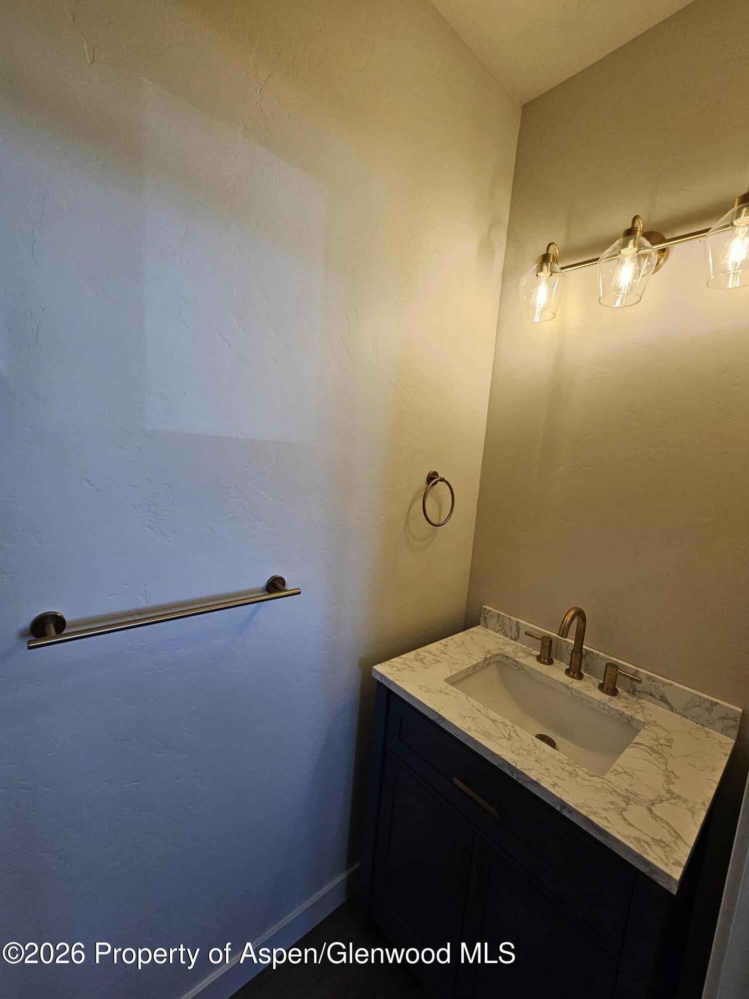 1639 Walnut Loop Rifle, CO 81650 - Photo 3 of 13 Powder Room