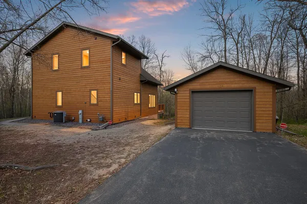 $434,500 | 820 Kloppman Street, Crivitz, WI 54114