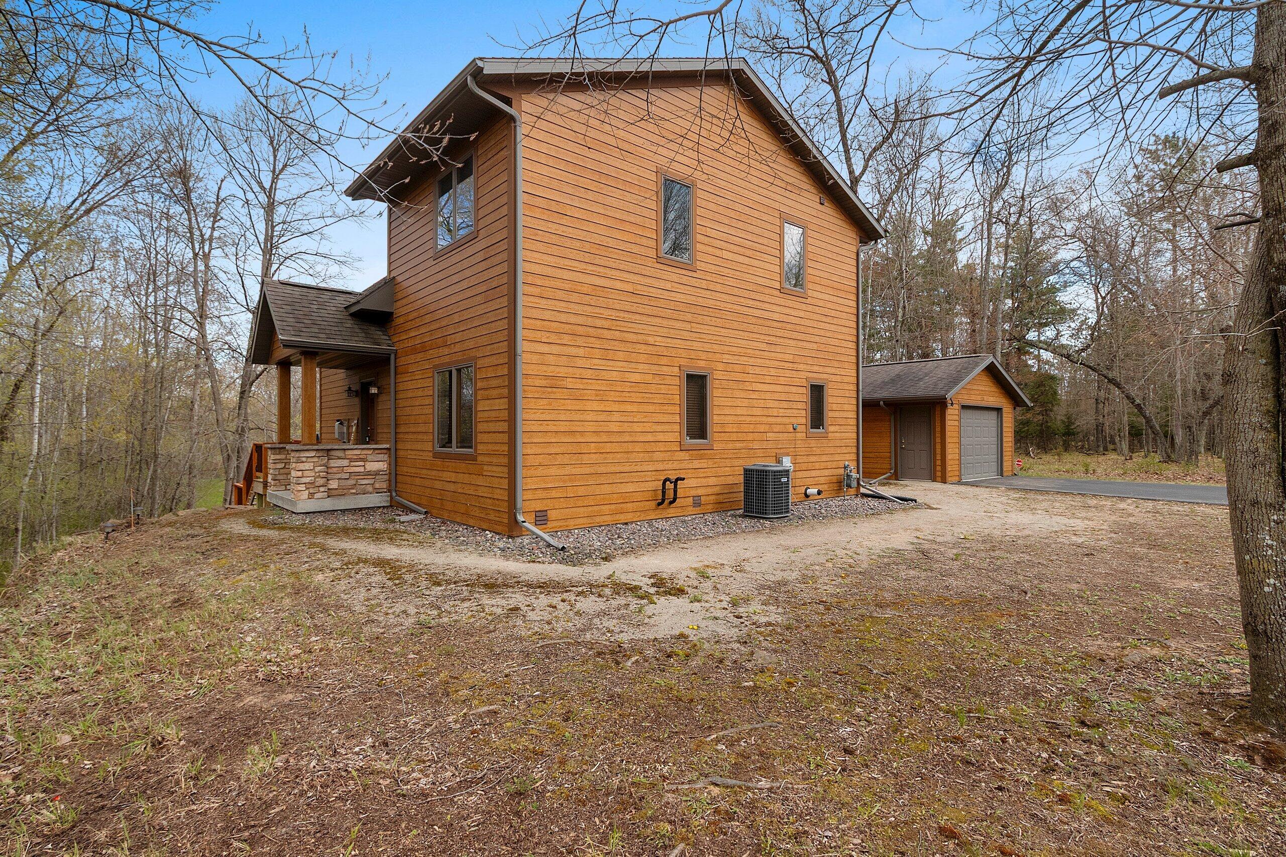 820 Kloppman Street Crivitz, WI 54114 - Photo 4 of 70 004-820KloppmanStreet-Crivitz-WI-54114-S