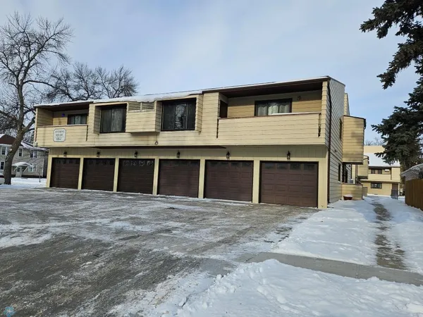 $119,000 | 820 10th Street South, Unit C20, Fargo, ND 58103