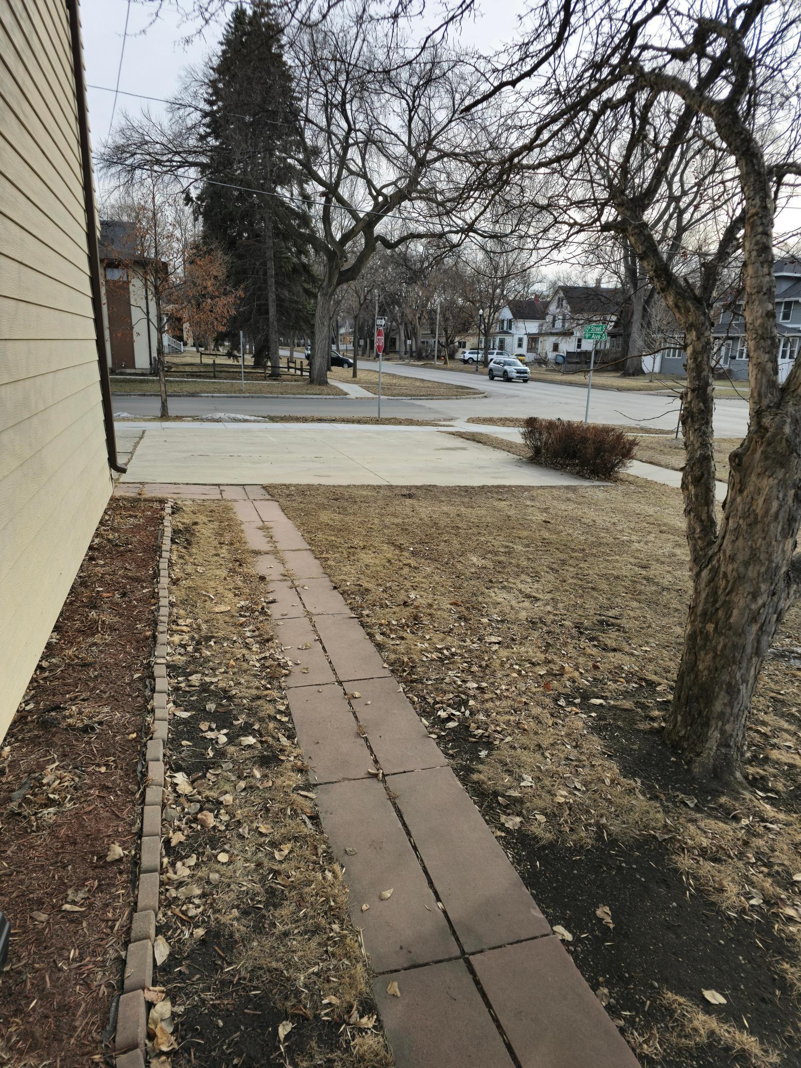 820 10th Street South, Unit C20 Fargo, ND 58103 - Photo 24 of 26