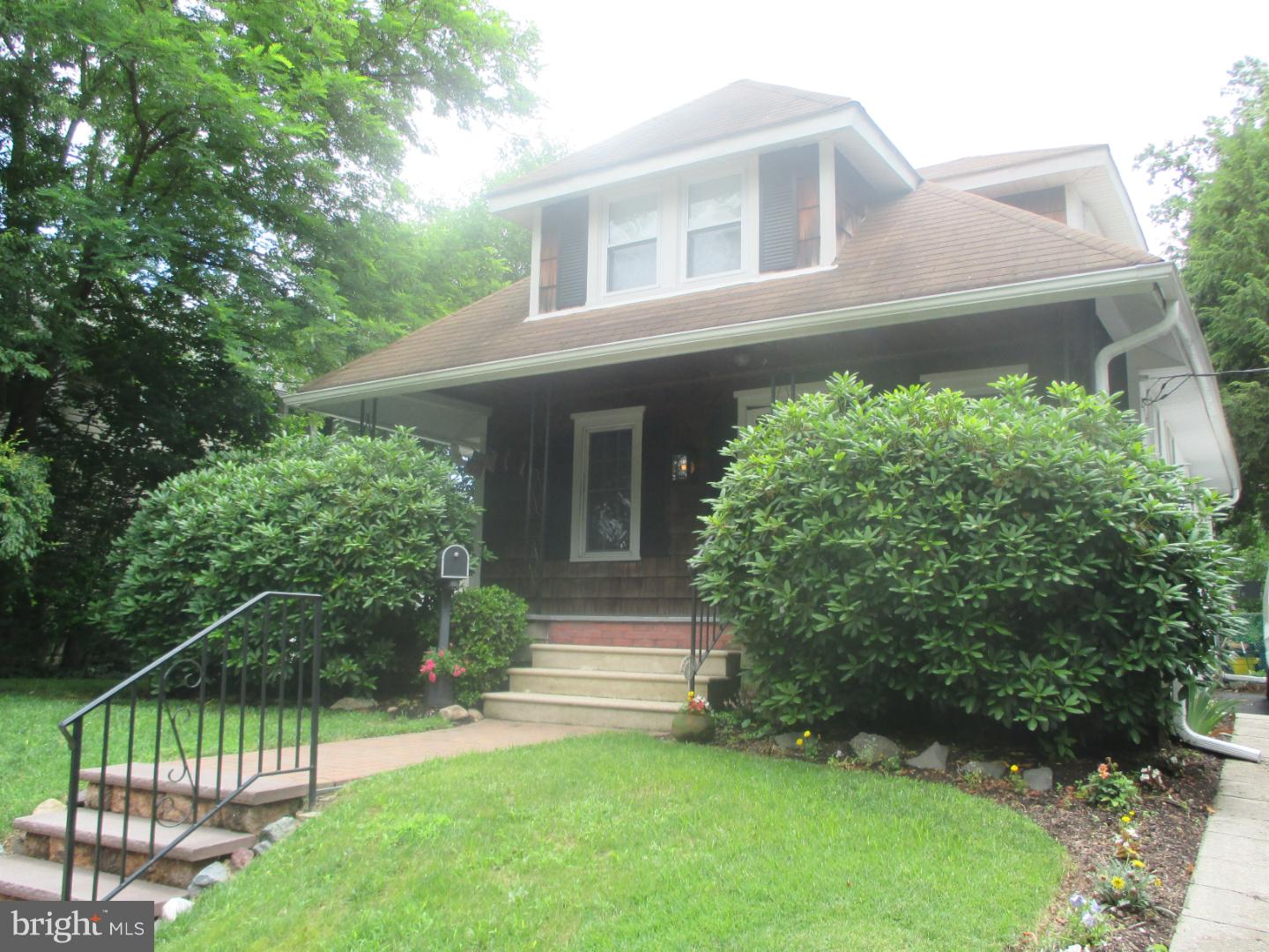 17 Indian Spring Road Clementon, NJ 08021 - Photo 2 of 25 Exterior Front