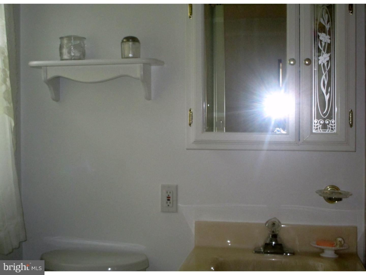 17 Indian Spring Road Clementon, NJ 08021 - Photo 13 of 25 Bathroom