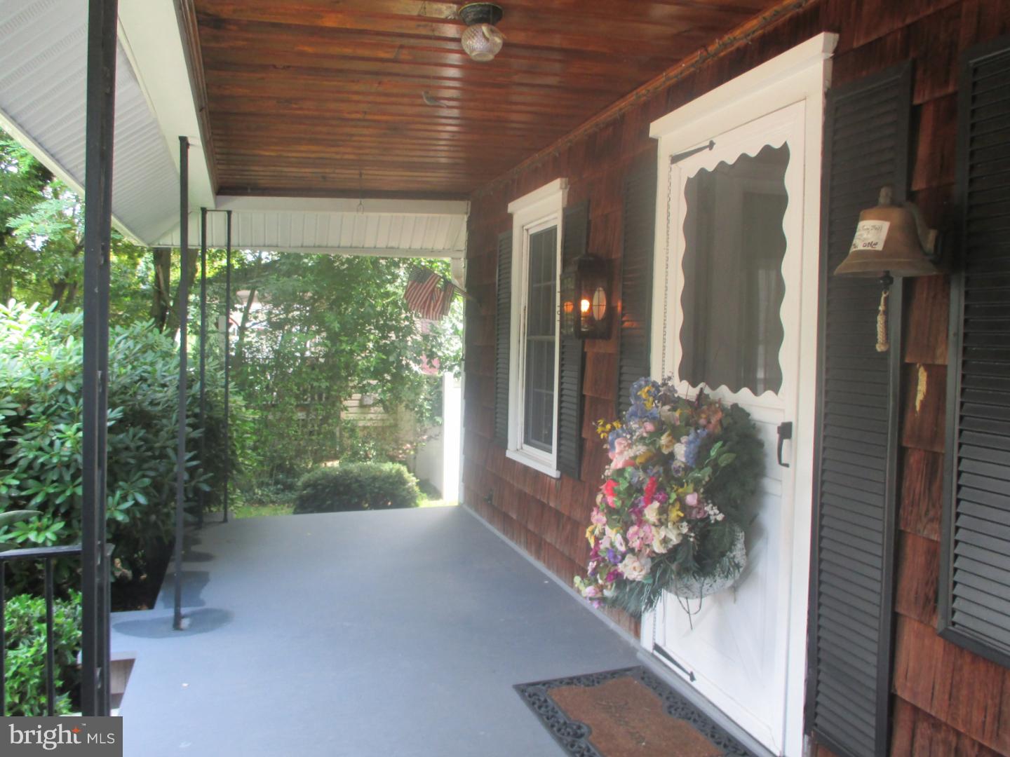17 Indian Spring Road Clementon, NJ 08021 - Photo 3 of 25 Porch
