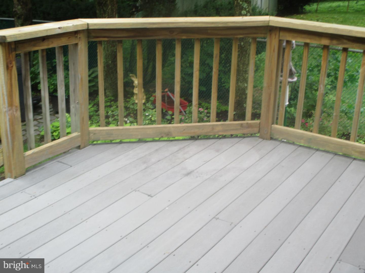 17 Indian Spring Road Clementon, NJ 08021 - Photo 21 of 25 Deck