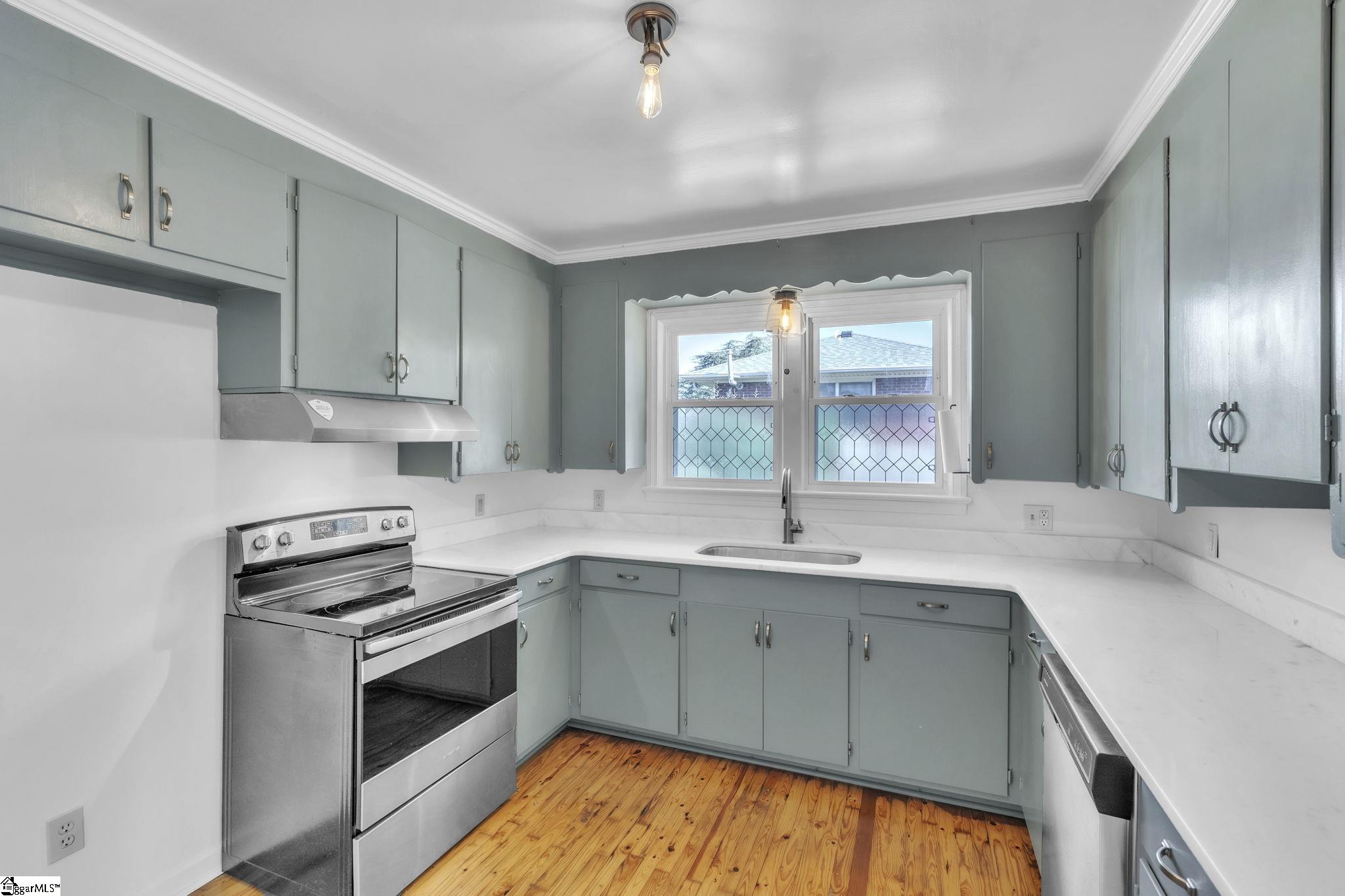 734 Anderson Street Belton, SC 29627 - Photo 7 of 26