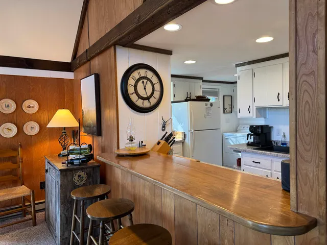 $599,942 | 46 Red Pine Road, Madison, NH 03849