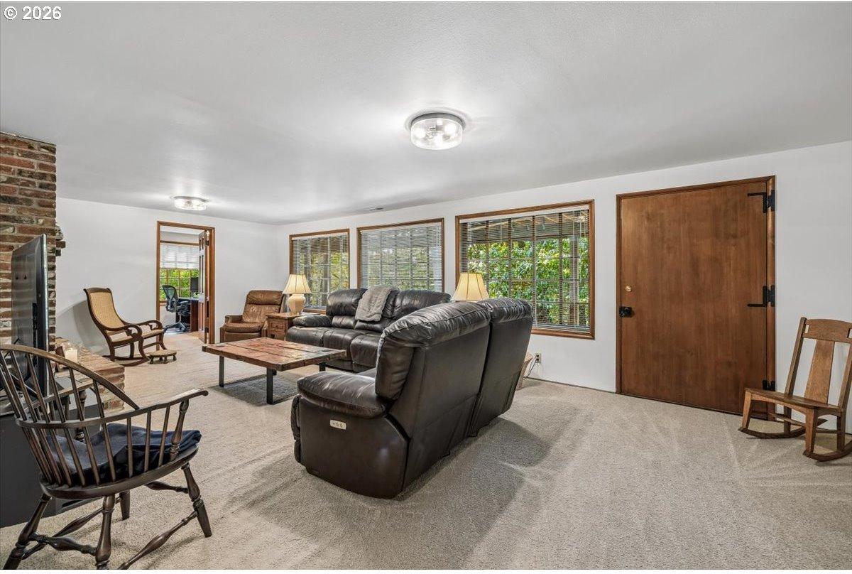 1026 Troon Road Lake Oswego, OR 97034 - Photo 37 of 46 Gallery Image 37