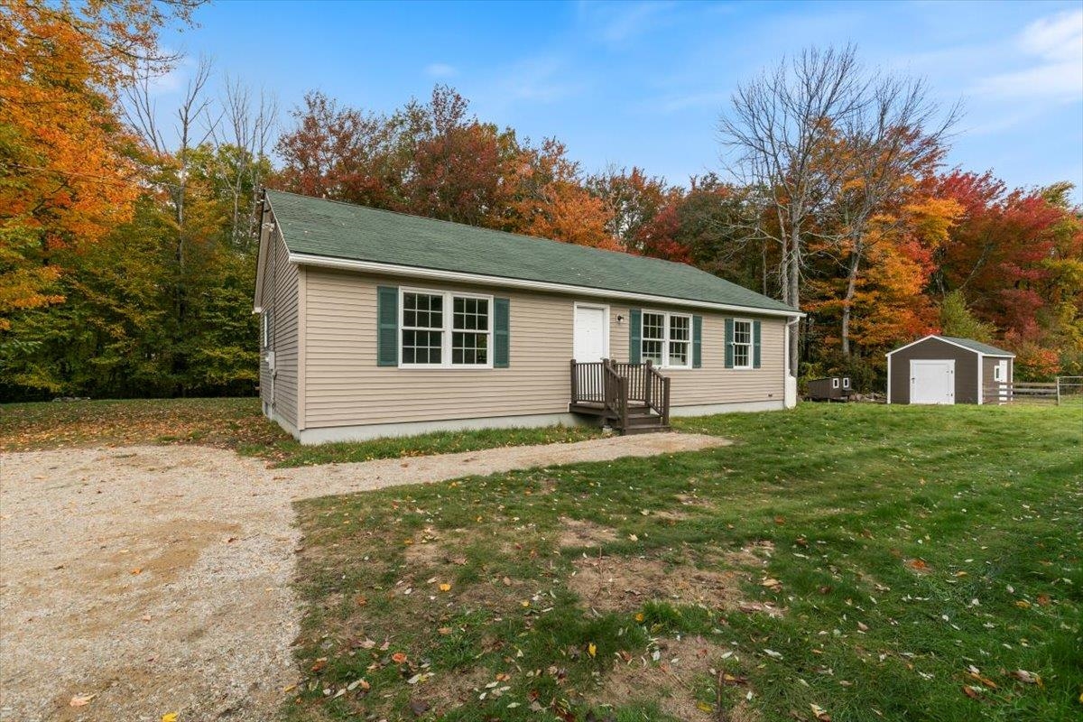 256 Dowboro Road Pittsfield, NH 03263 - Photo 38 of 41
