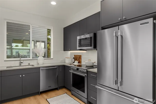 $739,900 | 9225 C 14th Avenue Northwest, Seattle, WA 98117