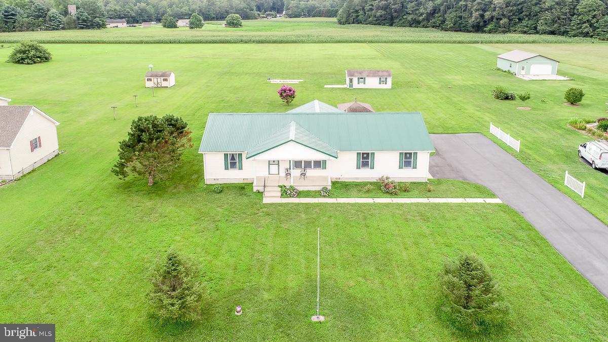 26068 Prettyman Road Georgetown, DE 19947 - Photo 1 of 31 FRONT