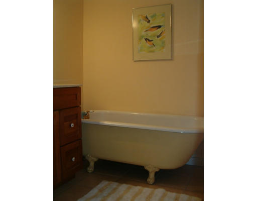 445 South Gulf Road Belchertown, MA 01007 - Photo 20 of 29 Gallery Image 20