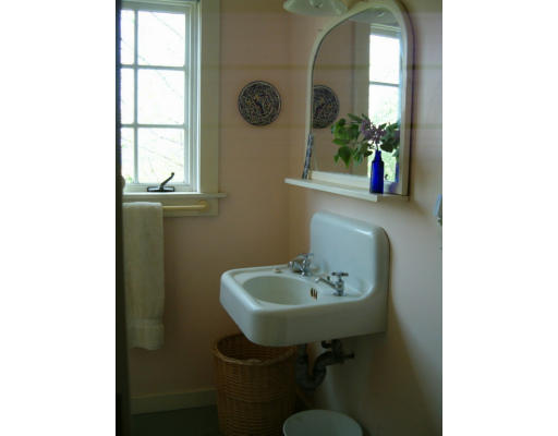 445 South Gulf Road Belchertown, MA 01007 - Photo 28 of 29 Gallery Image 28