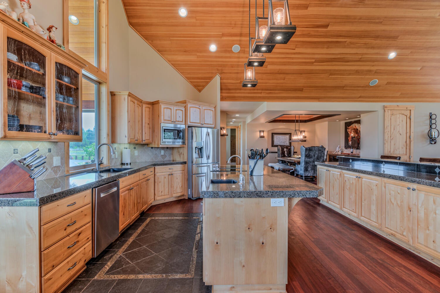 61915 Ward Road Bend, OR 97702 - Photo 22 of 77 61915 Ward Rd., Bend, OR - E