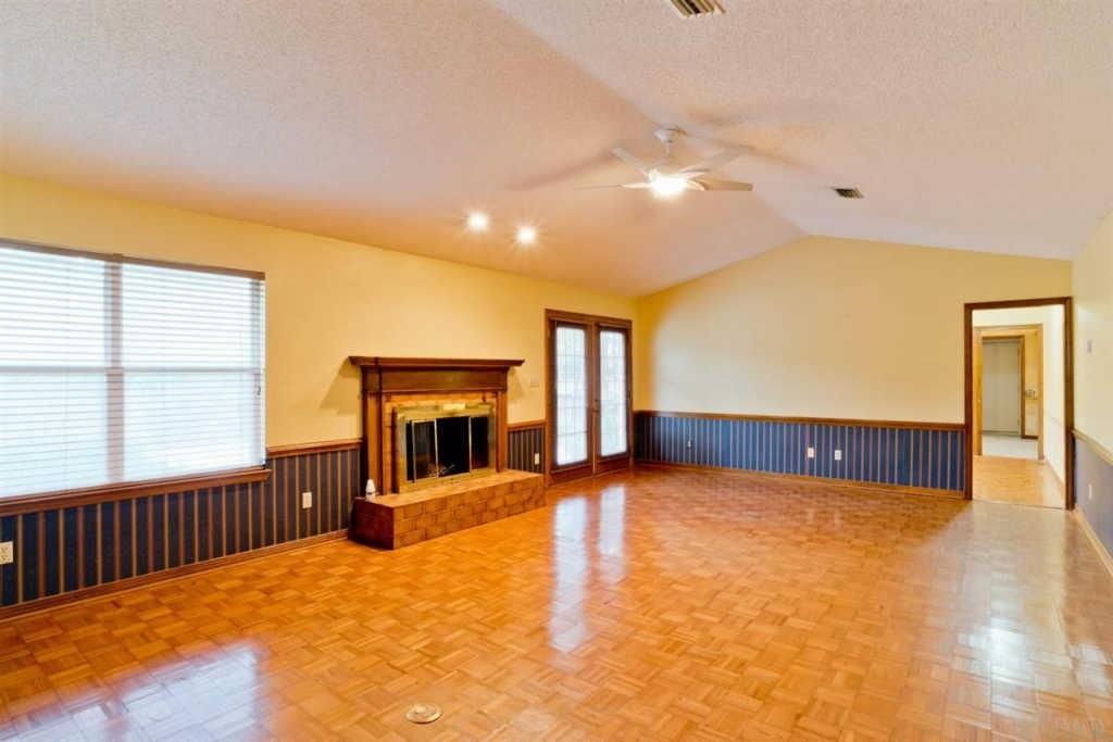 2502 Jeter Road Cantonment, FL 32533 - Photo 12 of 28 Gallery Image 12