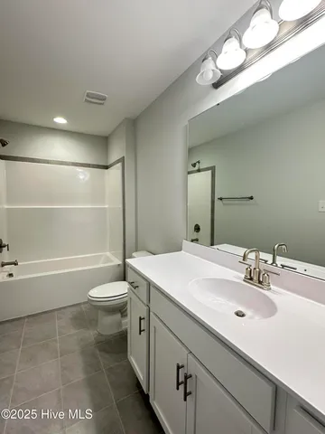 $2,500 | 2029 Bluewater Boulevard, New Bern, NC 28562