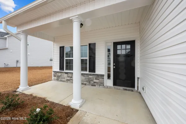 $2,400 | 2029 Bluewater Boulevard, New Bern, NC 28562