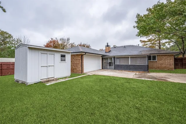 $419,000 | 1000 Sandpiper Drive, Denton, TX 76205