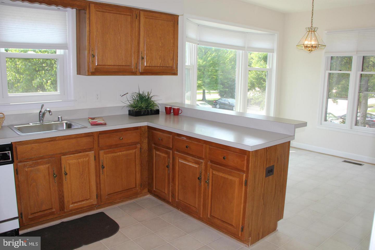 2148 Colonel Way Odenton, MD 21113 - Photo 3 of 20 Kitchen