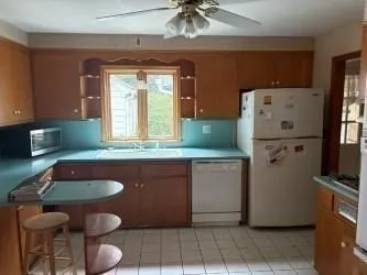 $599,900 | 10 Jesse Davis Lane, Barrington, RI 02806