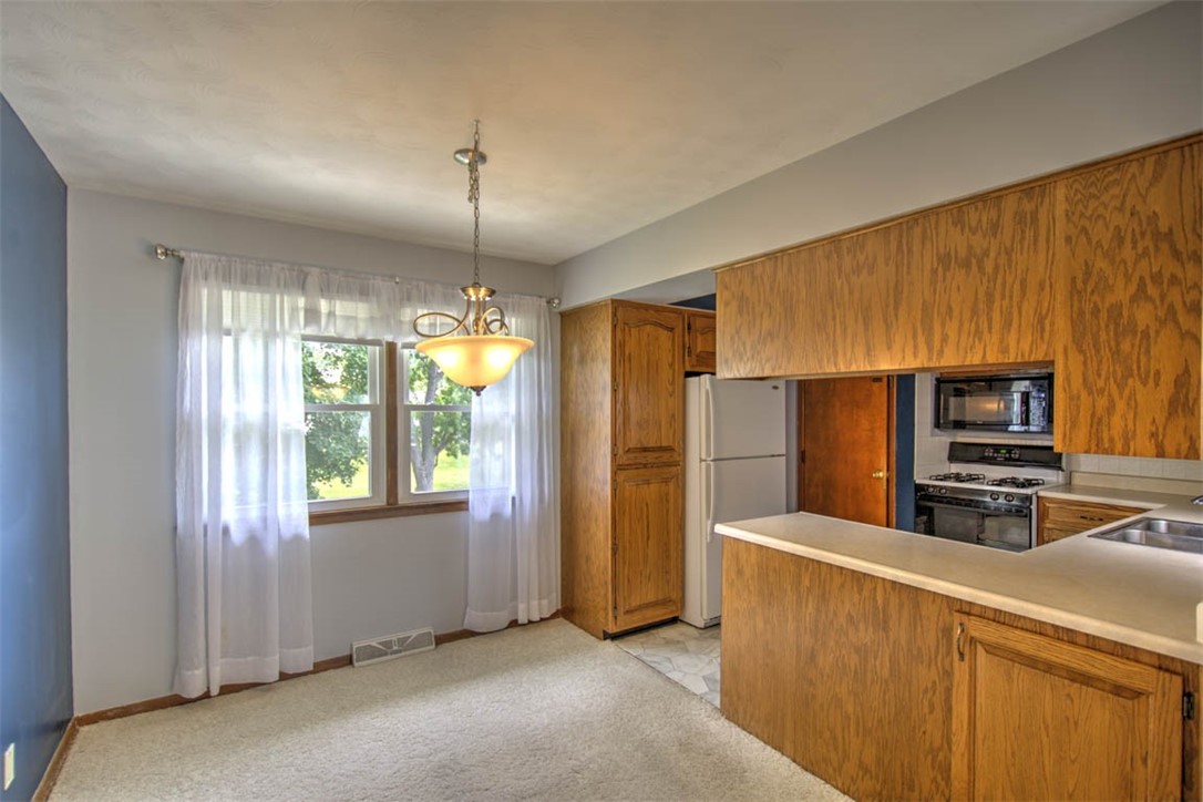 4133 Buckingham Drive Decatur, IL 62526 - Photo 11 of 28