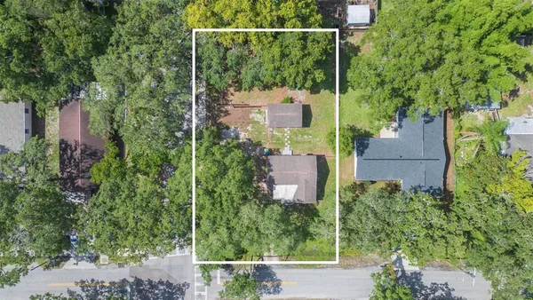 $1,800 | 1809 East Henry Avenue, Tampa, FL 33610