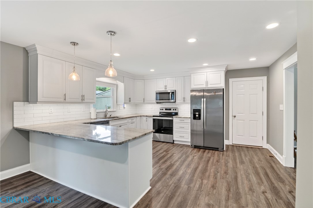 7998 Roaring Springs Road Gloucester, VA 23061 - Photo 11 of 40