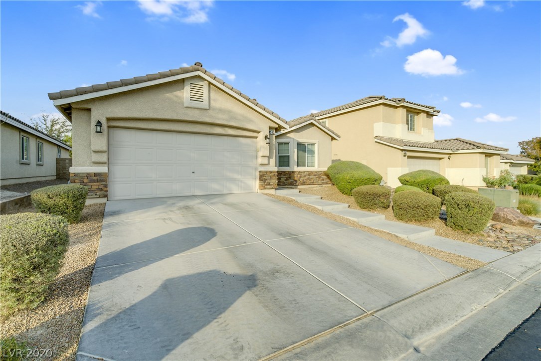 4532 Silverwind Road North Las Vegas, NV 89031 - Photo 2 of 29 Gallery Image 2