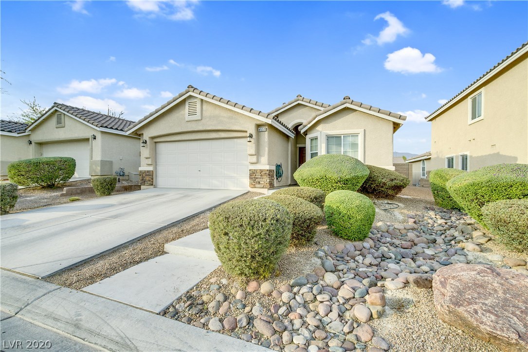 4532 Silverwind Road North Las Vegas, NV 89031 - Photo 3 of 29 Gallery Image 3
